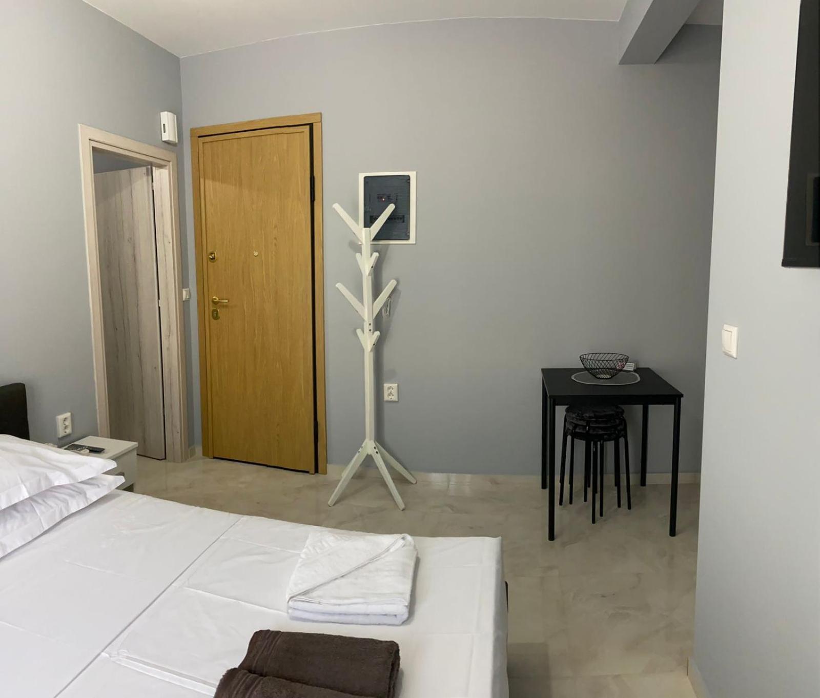 Umbrella Apartment Peraia  Exterior photo
